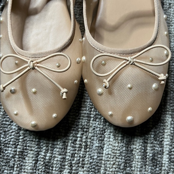 Art Class - Girl’s Fleur Mesh Pearl Ballet Flats Size 4 - Picture 5 of 8